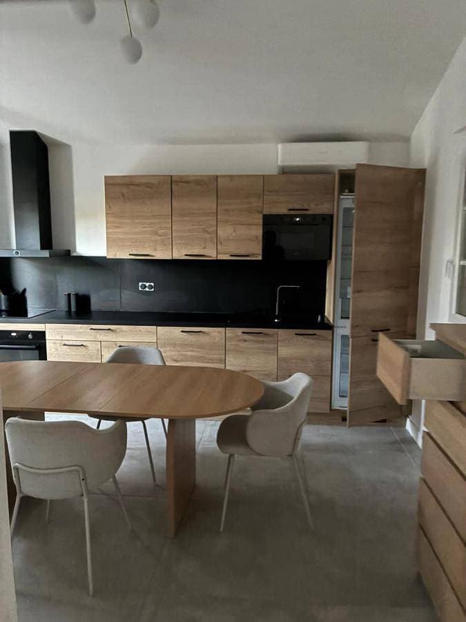 Foto 4 von 25: One-Bedroom Apartment