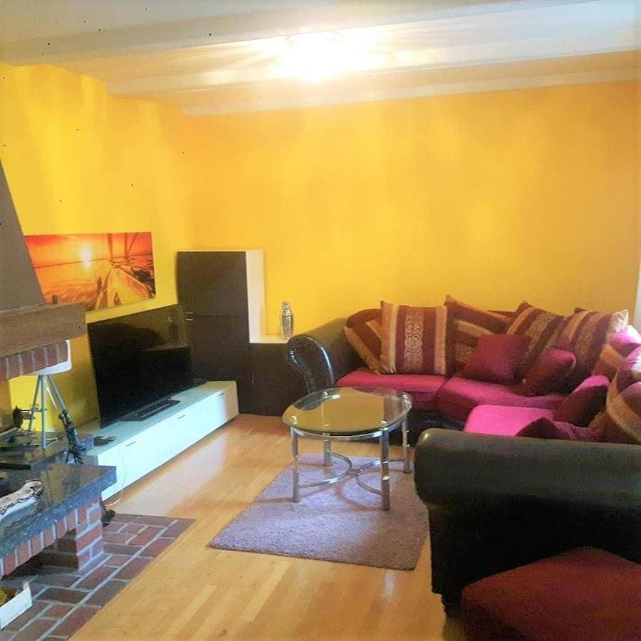 Foto 3 von 44: Three-Bedroom House