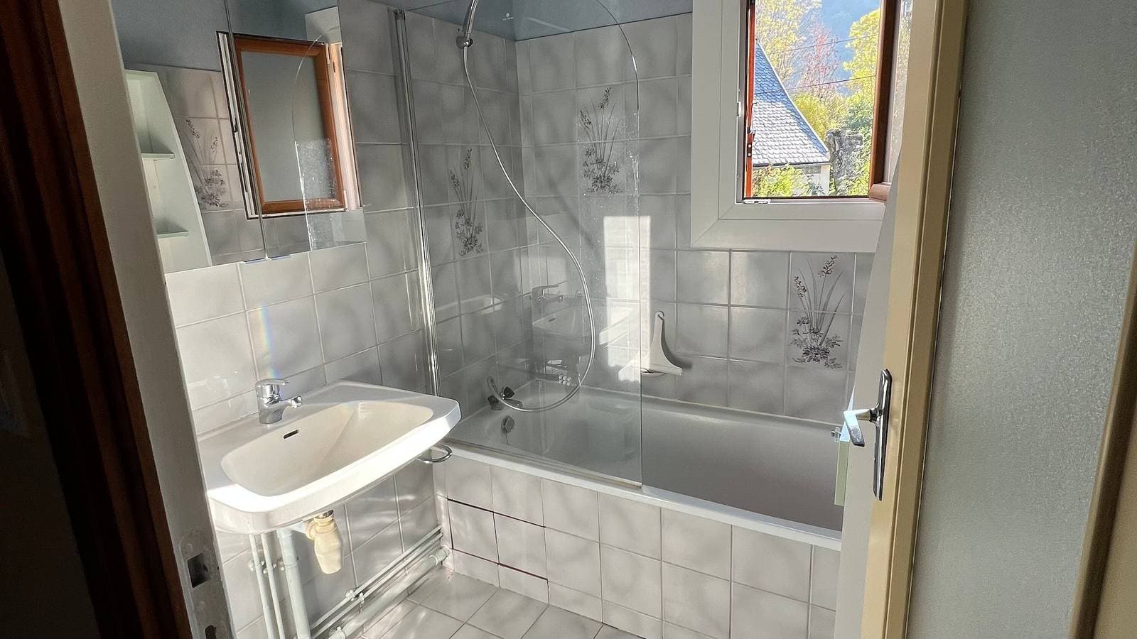 Foto 7 von 10: Doppelhaushälfte mit Garten, Bergblick, privater Terrasse und WLAN