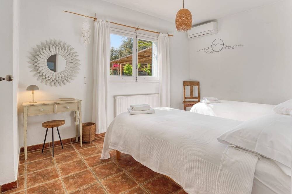 Foto 4 von 30: Schöne Villa für 6 Personen mit großem Pool, Meer- und Sonnenuntergangsblick in den Hügeln von San Jose