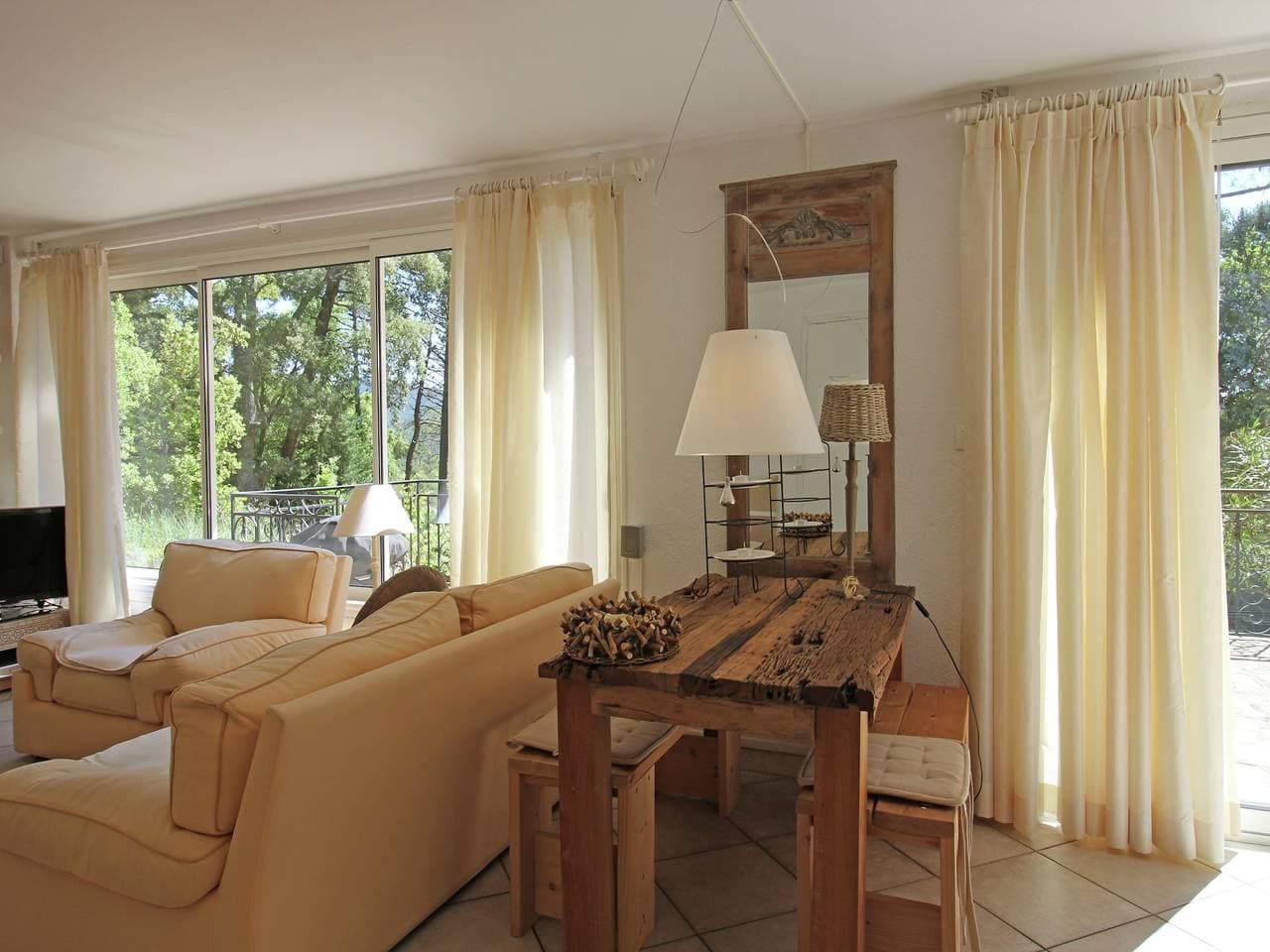 Foto 12 von 29: Ferienhaus in Fréjus mit Pool & Tennis