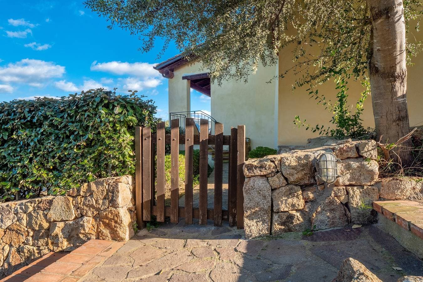 Foto 8 von 31: Ferienwohnung 'Orizzonti 31' mit Meerblick, privater Terrasse und Klimaanlage