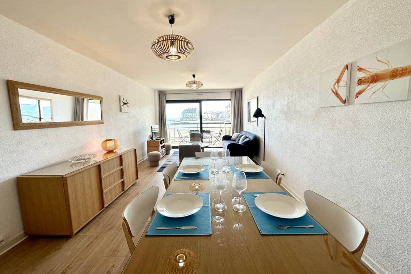 Foto 12 von 43: Ferienwohnung für 4 Personen mit Balkon
