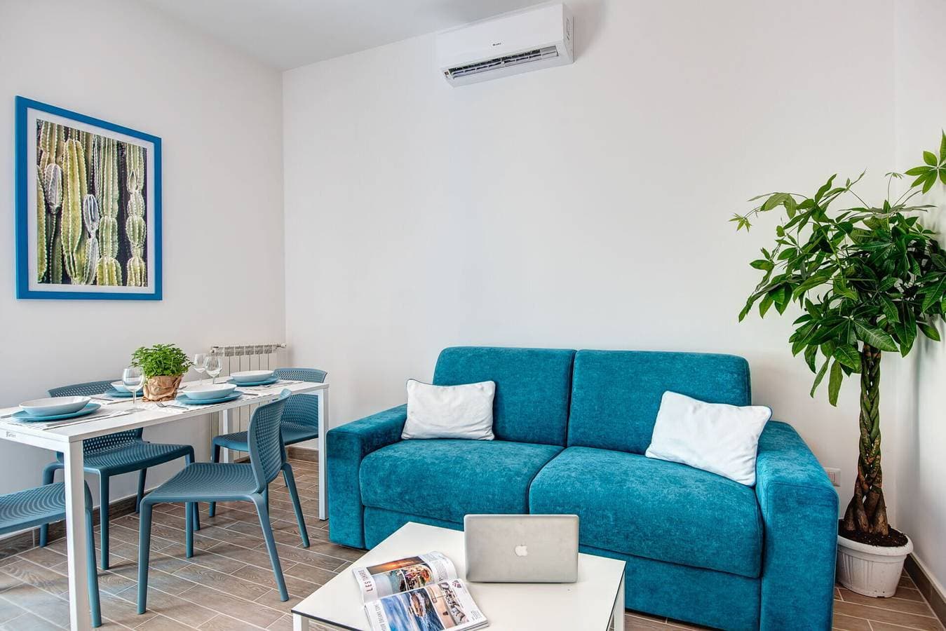 Foto 5 von 11: Ferienwohnung für 4 Personen mit Terrasse