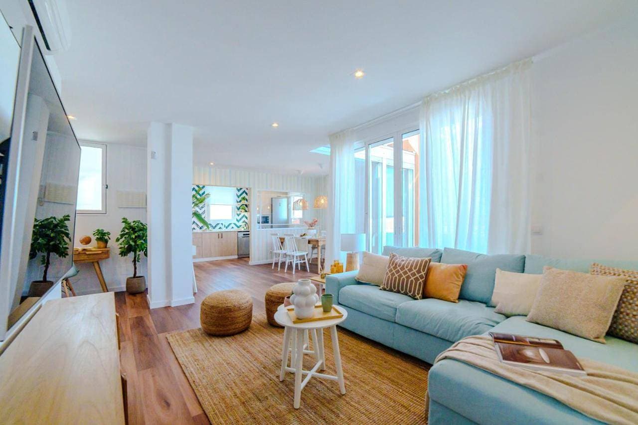 Foto 2 von 88: Penthouse Apartment
