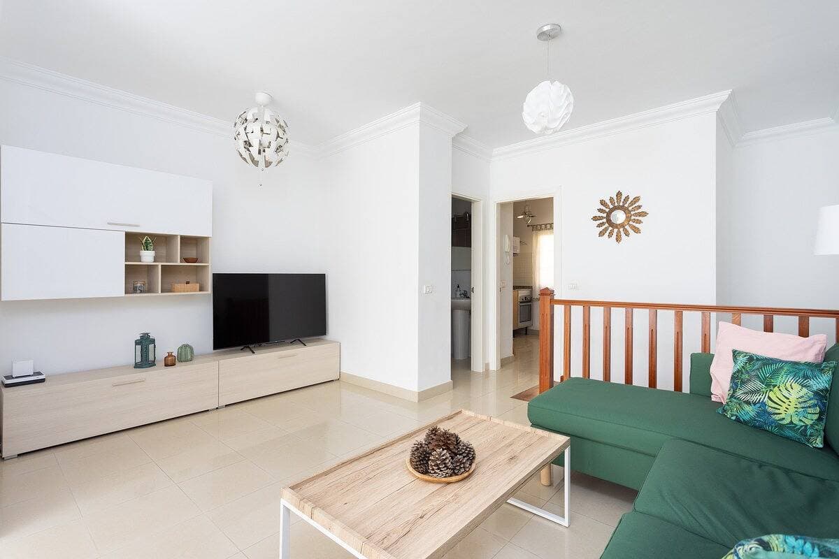 Foto 7 von 33: Ferienwohnung für 4 Personen mit Terrasse