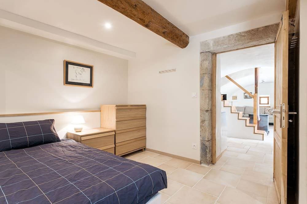 Foto 5 von 27: La Petite Grange - umgebaute gewölbte Scheune - Südliche Ardèche - 2 Schlafzimmer mit Bad