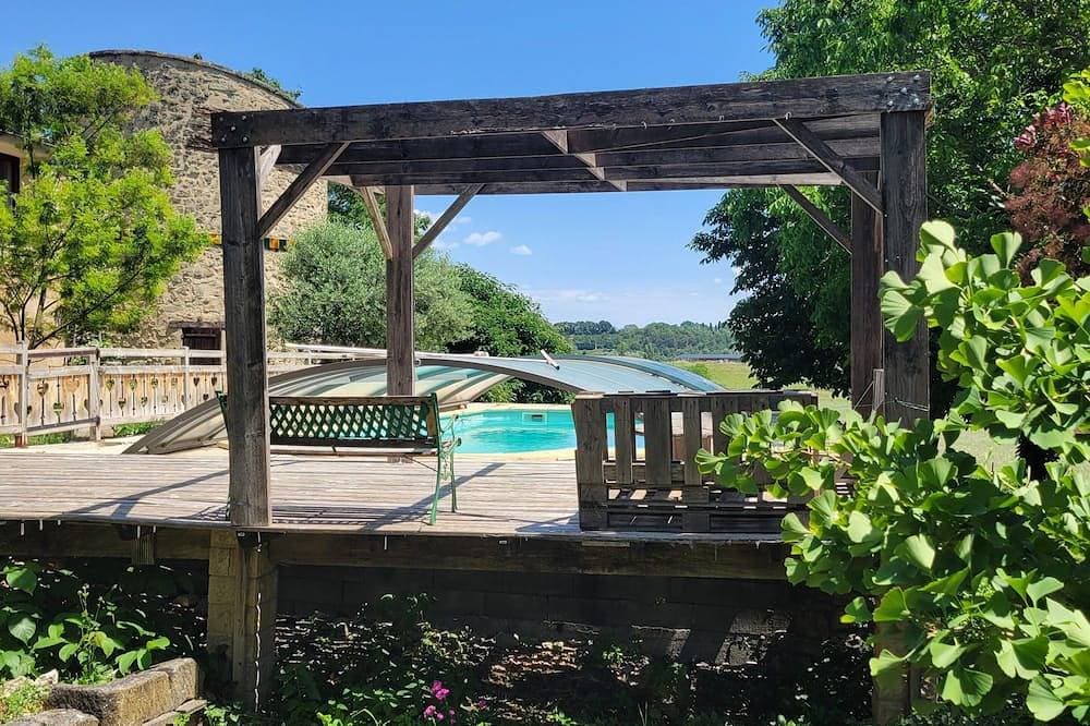 Foto 6 von 8: 4-person gîte in 17th-century bastide, swimming pool, large garden, patio