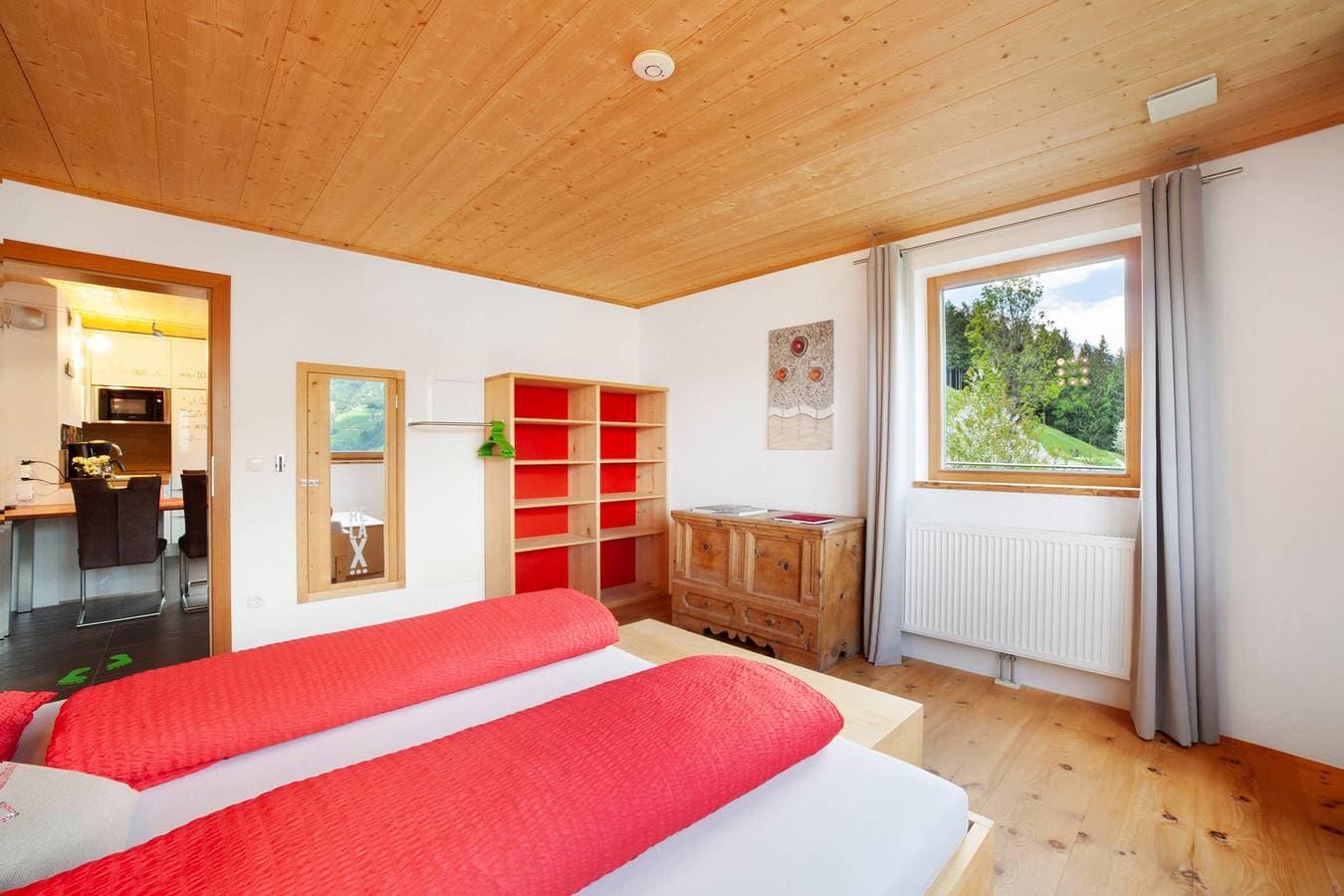 Foto 6 von 37: Ferienwohnung 'Joshof Talblick' mit Bergblick, privater Terrasse und WLAN