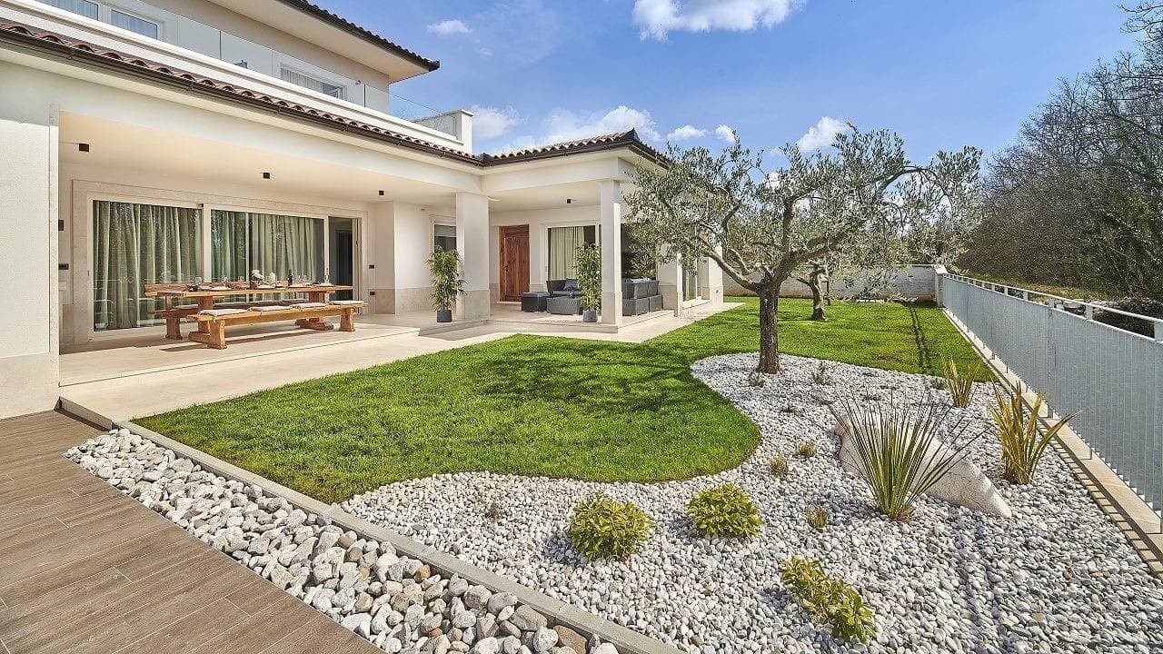 Foto 13 von 40: Bezaubernde Villa Grgo mit Pool und kleinem Wellnessbereich
