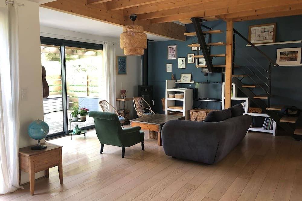 Foto 13 von 30: Angenehmes Holzhaus 2 Minuten vom Meer entfernt inmitten eines Kiefernwaldes