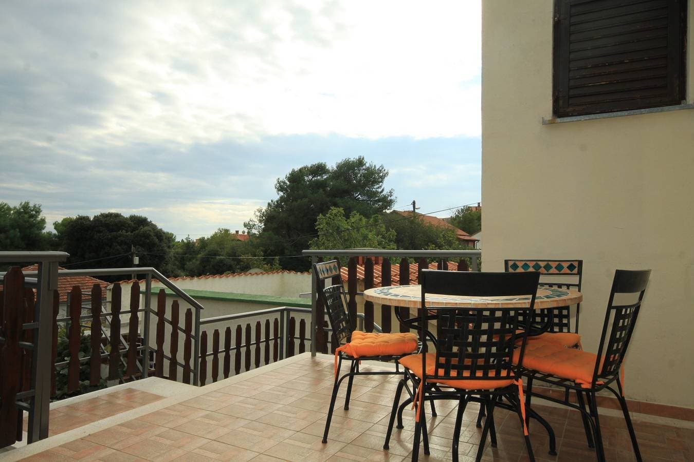 2-Zimmer-Ferienwohnung mit Terrasse und Meerblick Premantura (Medulin) -b 1