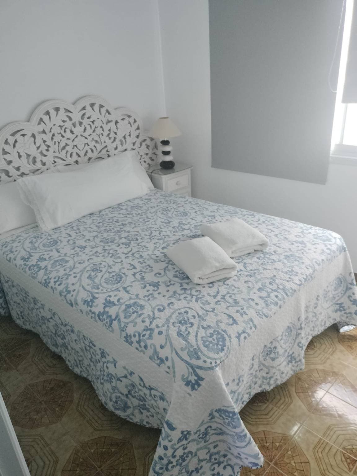 Foto 5 von 34: Apartamento Vacacional en El Pris terraza y vistas