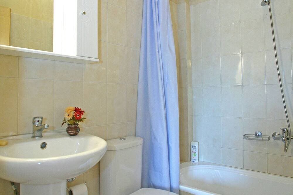 Foto 9 von 30: Gemütliches Ferienhaus neben Sandstrand, für 5 Personen, mit zwei Geschossen 75 m2 in Almyrida