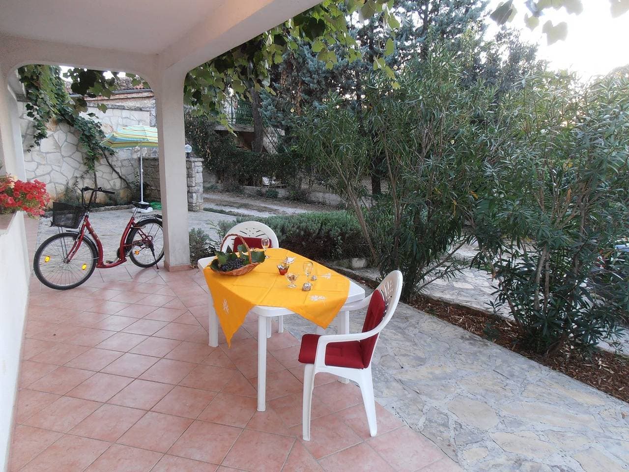 Foto 11 von 18: One bedroom apartment with large terrace and garden view