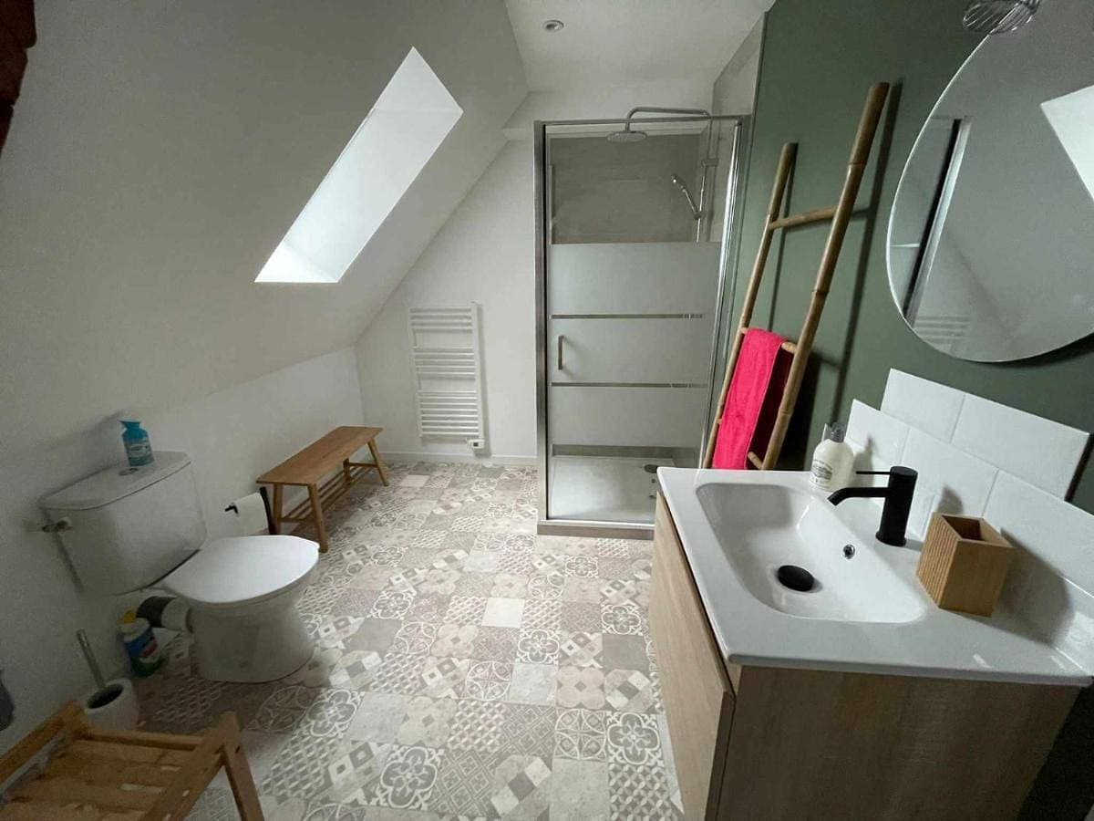 Foto 4 von 6: One-Bedroom Apartment