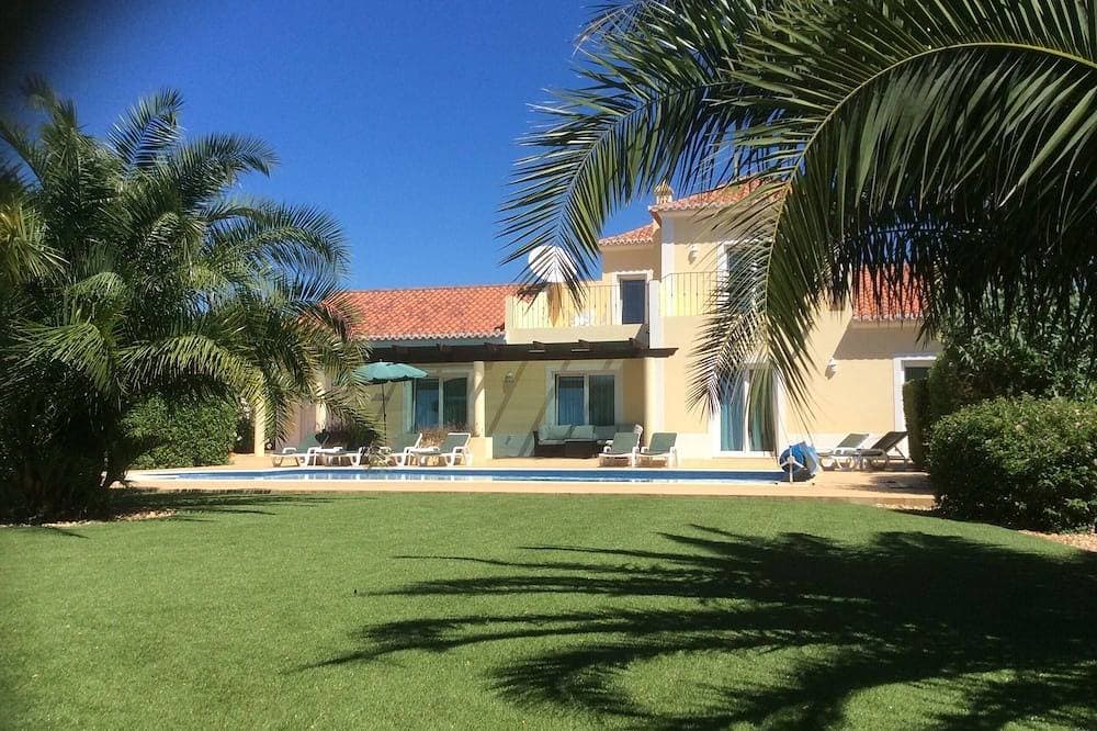 Luxuriöse Villa, privater beheizter Pool, Klimaanlage, WLAN, sichere geschlossene Gärten 1