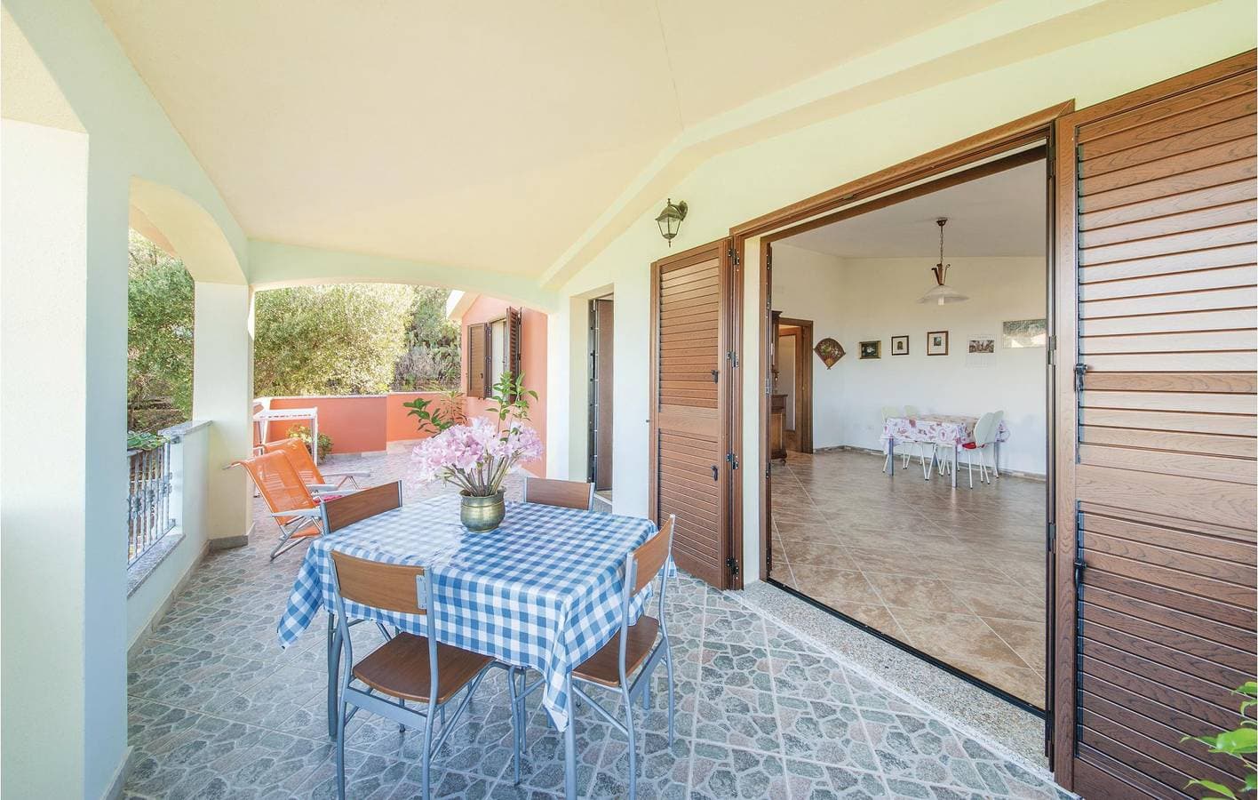 Foto 5 von 22: Apartment mit Meerblick, Küche und Internet