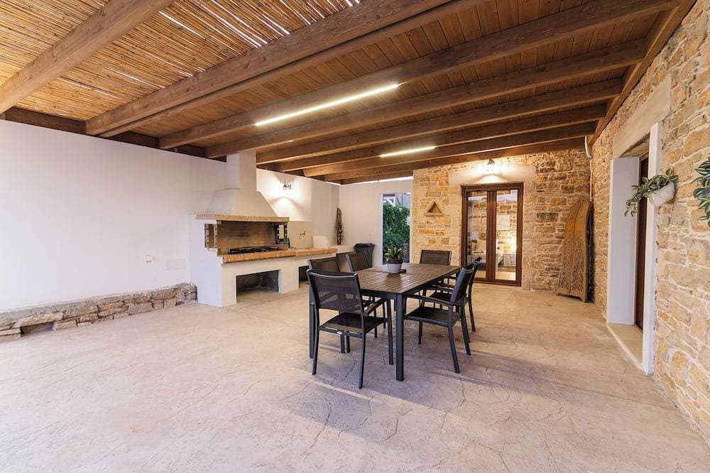 Foto 11 von 21: Quiet 2 bedroom and 2 bathroom villa with a big infinite swimming pool