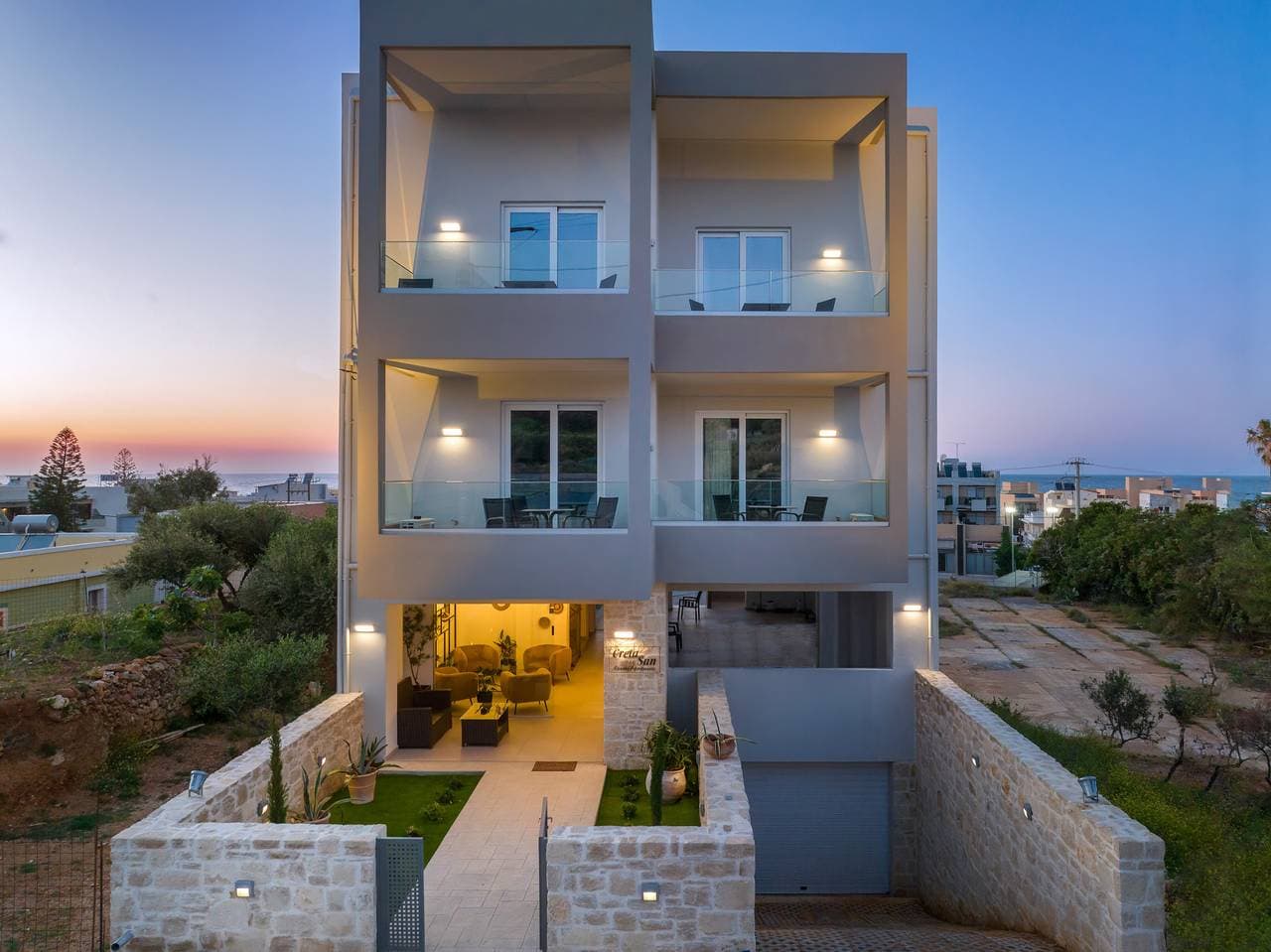 Creta Sun, 201 Mezzanine City View 1