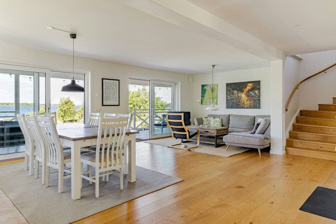 Foto 12 von 37: Modernes Ferienhaus mit Aussicht und eigenem Boot auf Aspö
