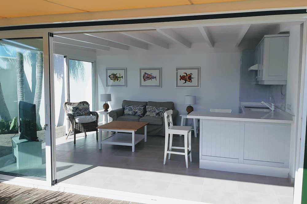 Foto 5 von 21: Romantischer Kurzurlaub, Luxus-Ferienhaus mit großem beheiztem Privatpool