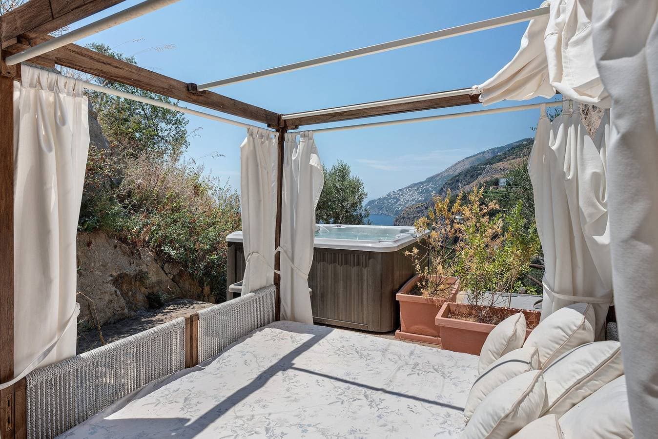 Foto 9 von 24: Ferienhaus 'Romantico Casale Di Lusso Con Spa' mit Meerblick, Wi-Fi und Klimaanlage