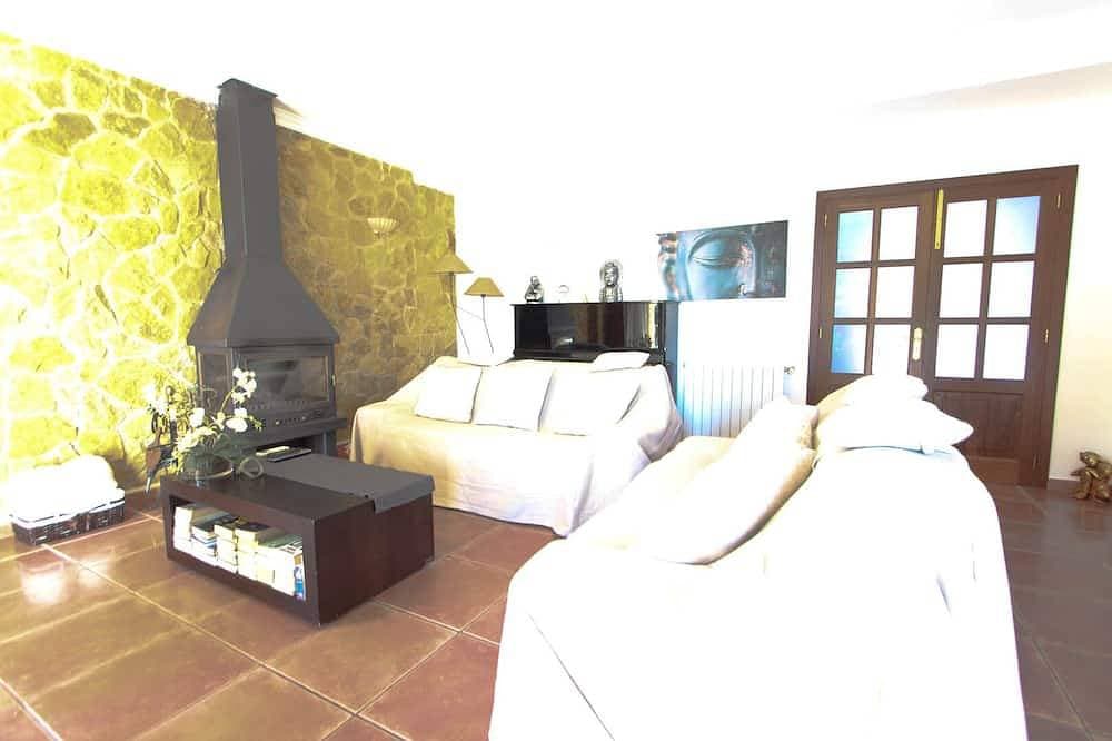 Foto 13 von 30: Villa Puerto Adriano mit privatem Pool und 5 Gehminuten vom Strand entfernt