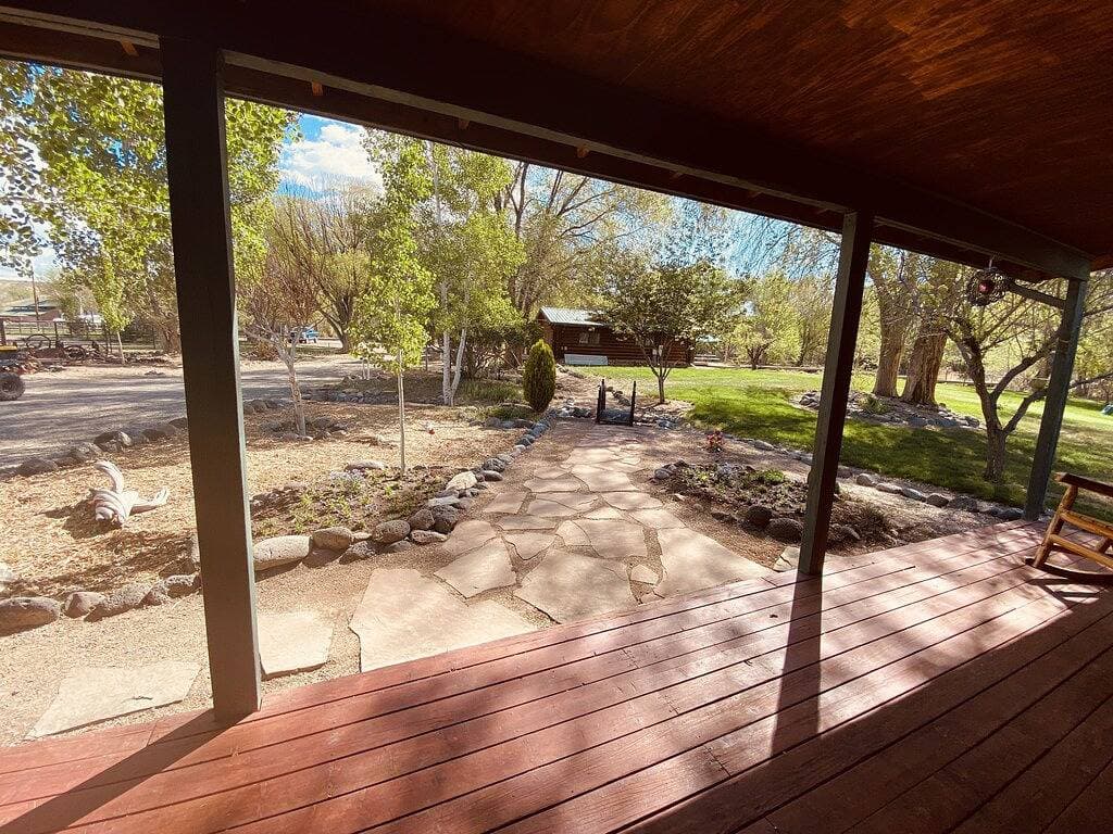 Foto 2 von 46: Ruhiger Bungalow mit 2 Schlafzimmern auf einer 70 Hektar großen privaten Ranch
