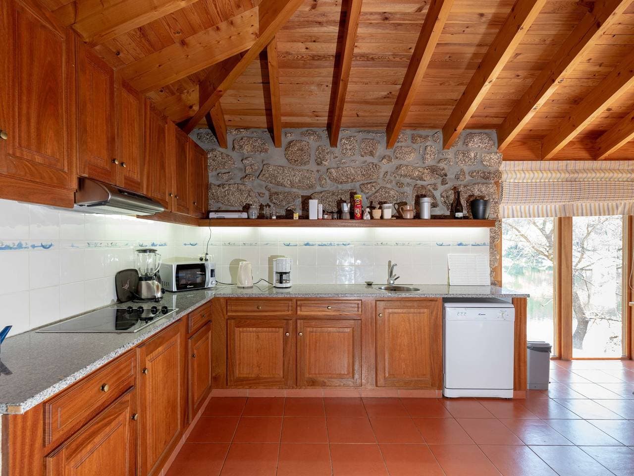 Foto 4 von 35: Herrenhaus im Dão-Tal am Flussstrand