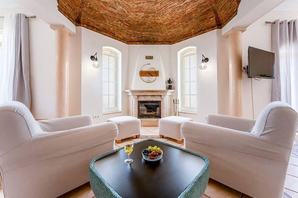 Foto 13 von 30: Quinta das Laranjeiras | 4 Bedrooms | Country House | Boliqueime