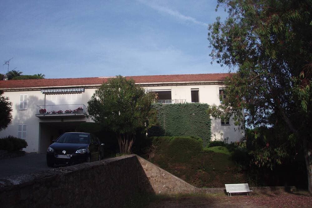 Idyllische Wohnung Cannes, Meerblick, 1. 200 km Croisette, sehr ruhig 1