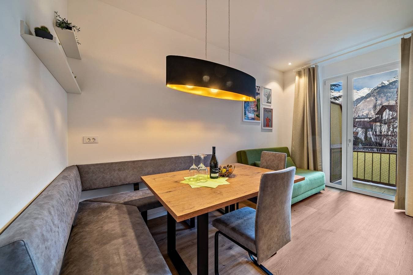 Foto 6 von 24: Appartement 'Central Suite Meran' mit Bergblick, Wi-Fi und Klimatisierung