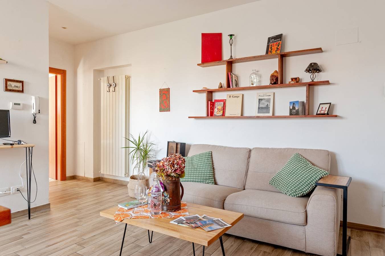 Foto 3 von 29: Apartment 'Le 7 Calle – Erdgeschoss' mit Gemeinschaftsgarten und WLAN