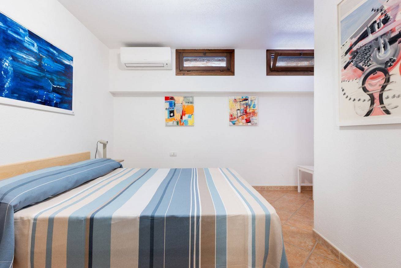 Foto 13 von 36: GuestHost - L'Artista sul Mare Sea-Wiev Villa