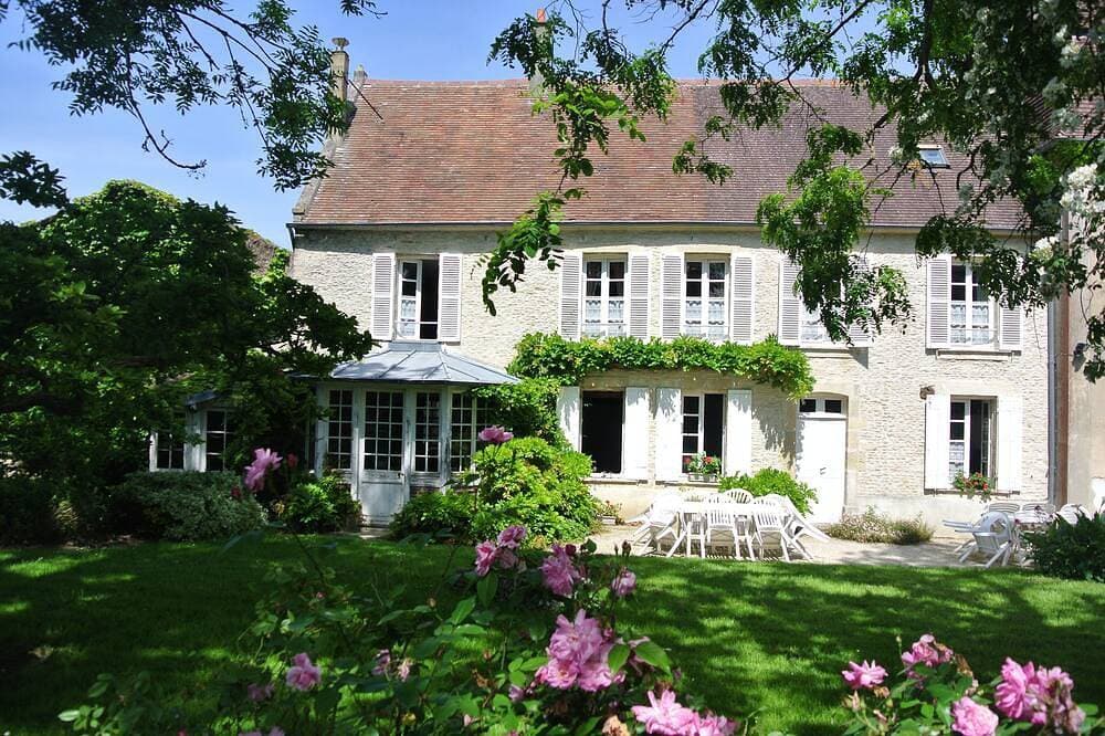 Großes Ferienhaus mit Garten zwischen Caen und dem Meer, nahe den Landungsstränden 1