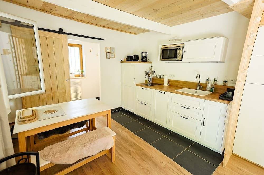Foto 13 von 30: Une Maison Tout Confort, son Grand Terrain Nature et sa Piscine Juste Pour Vous!