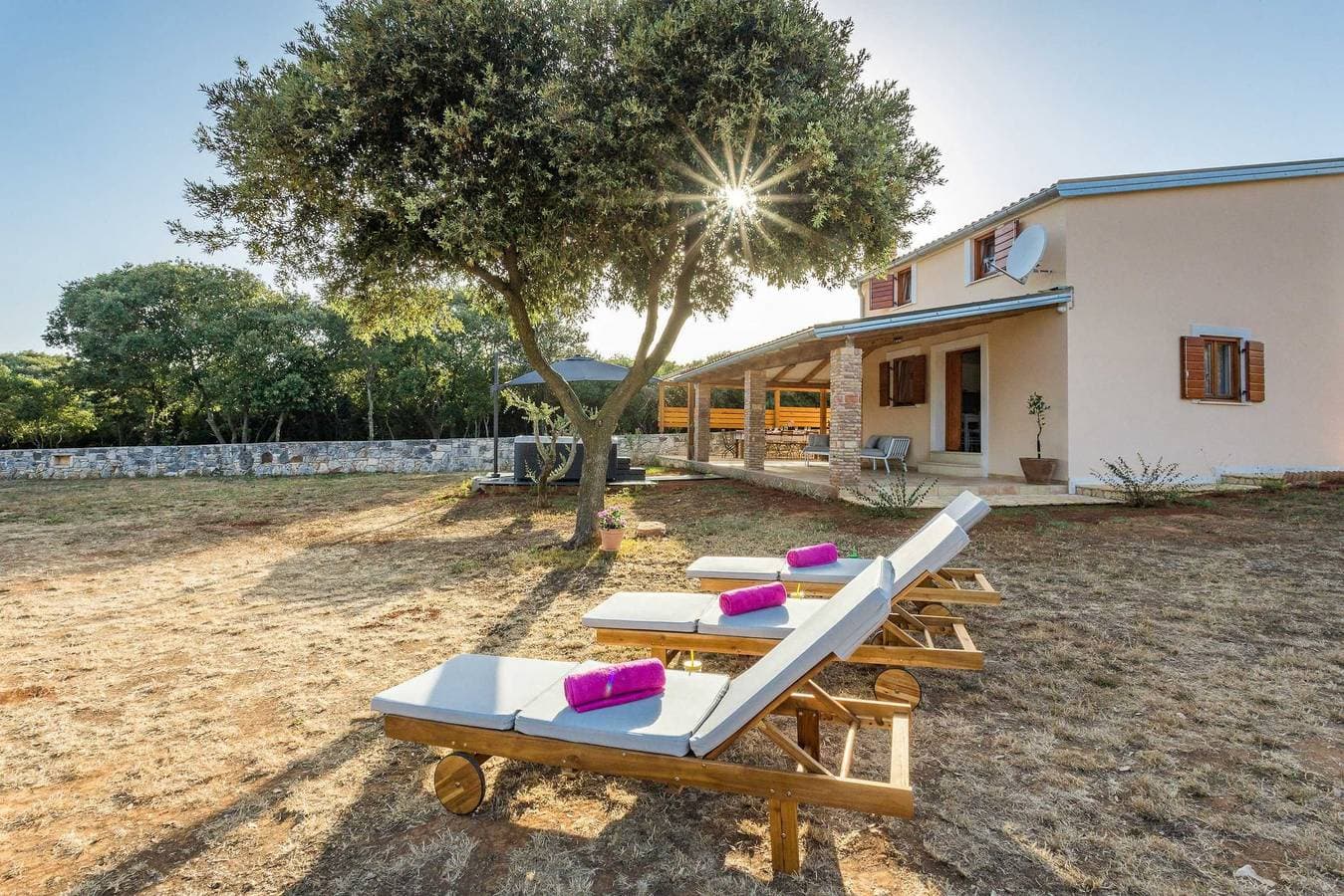 Foto 8 von 32: Casa Vala Romana - Big Garden, Jacuzzi, Free Bikes