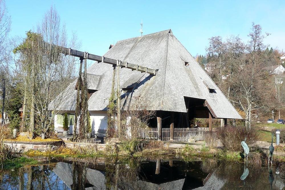 Foto 13 von 19: Abschalten, entspannen, erholen ... - Hallenbad (12x6m) u. Sauna im Haus!