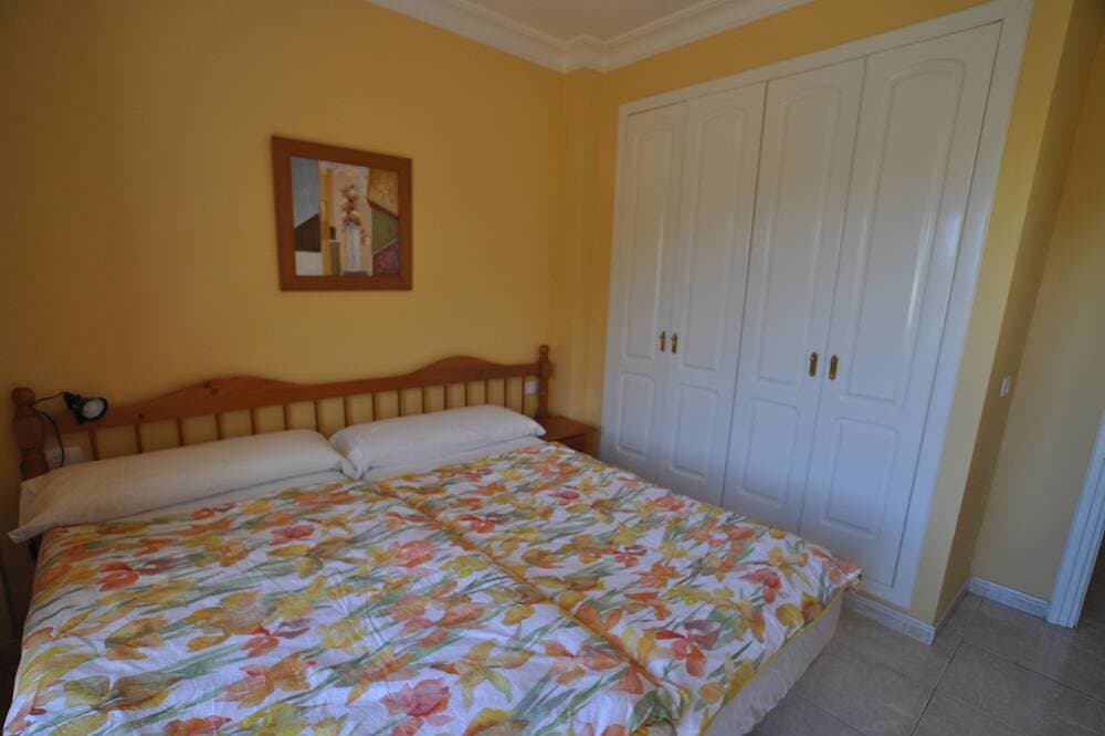 Foto 4 von 23: Sonniges Terrassenapartment direkt am Meer mit Traumblick