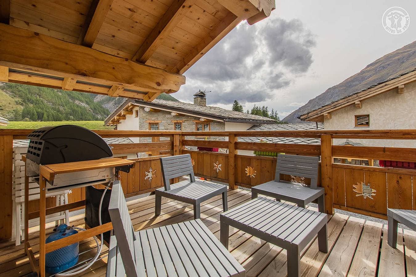 Foto 4 von 39: Le Chardon Bleu Terrasse