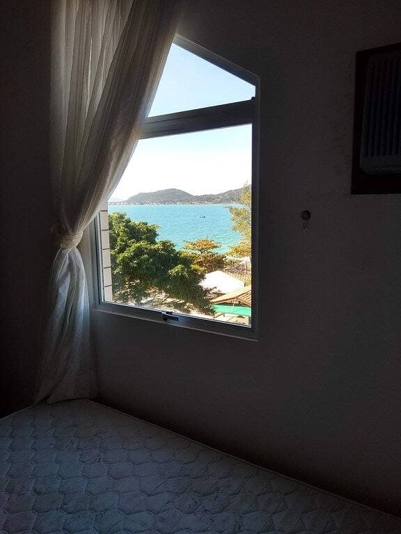 Foto 4 von 22: Penthouse mit fantastischem Meerblick, Pool und Grill auf großer Terrasse