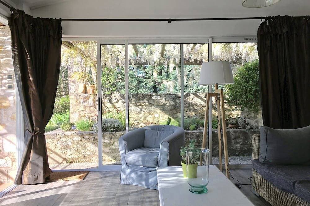 Foto 5 von 30: Einzelhaus mit Charme Gordes, Private pool, sehr ruhig, Sicht Luberon