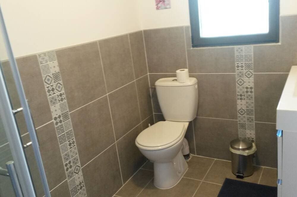 Foto 4 von 12: Sehr Schönes Hauszentrum Vallon Pont D'Arc 2/4 Personen Klimaanlage Parkplatz