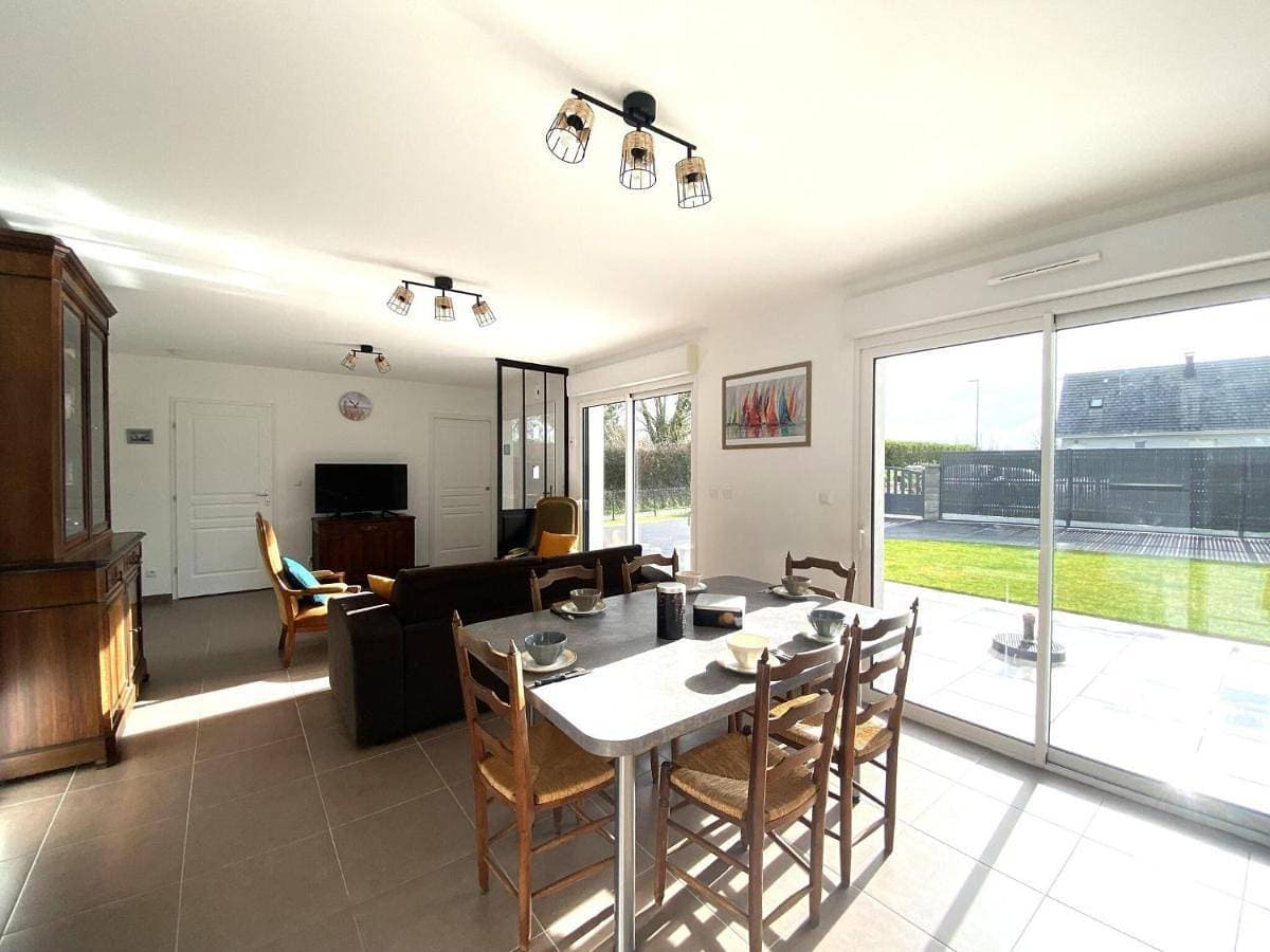 Foto 4 von 22: Three-Bedroom Holiday Home