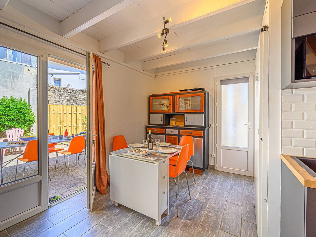 Maison Des Lilas 1