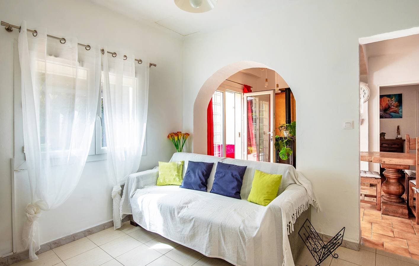 Foto 7 von 23: Schicke Ferienwohnung mit Pool & WiFi bei Saint-Chamas