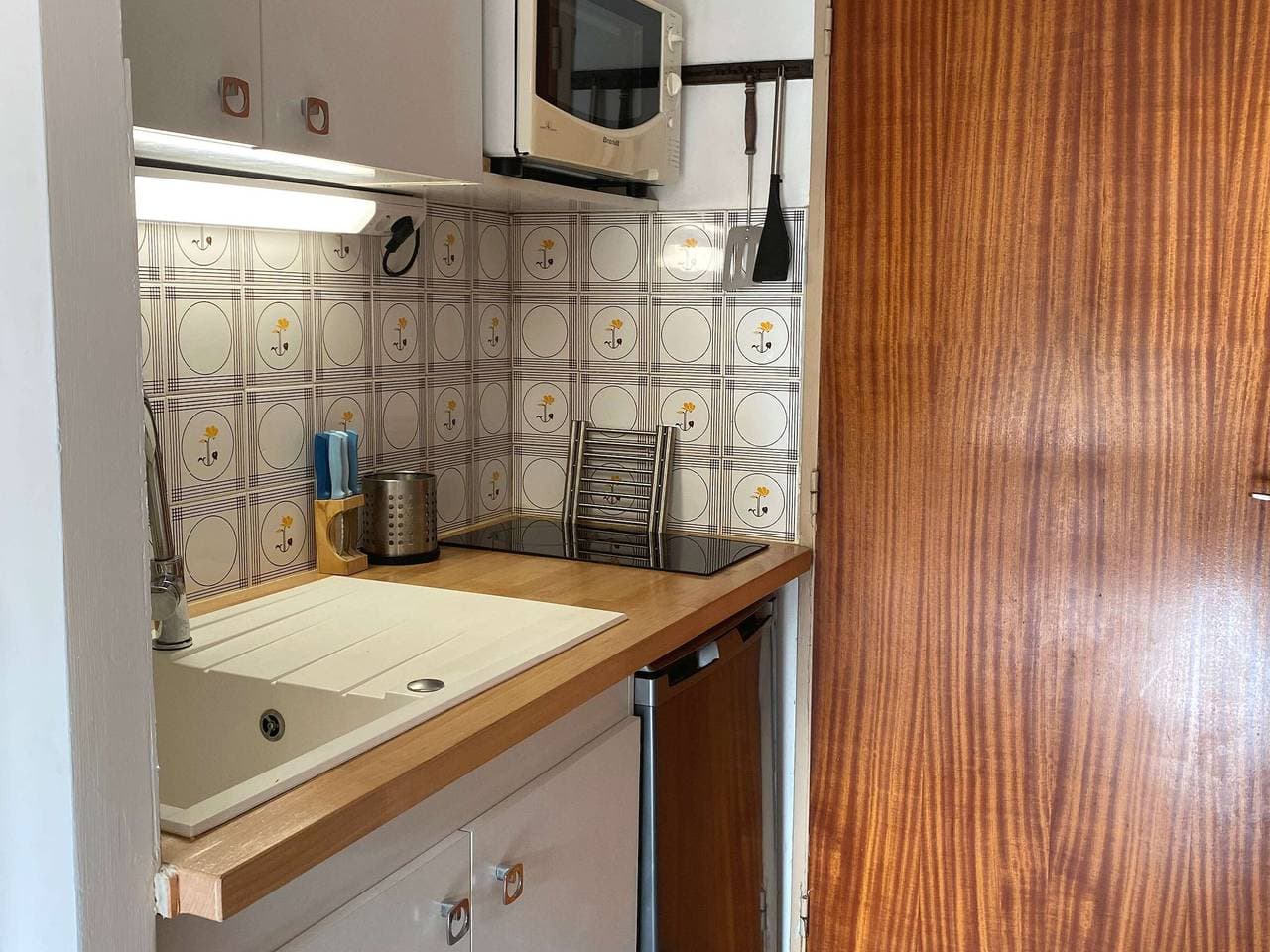 Foto 7 von 14: Ausgestattetes Studio mit Parkplatz in Balaruc-les-Bains