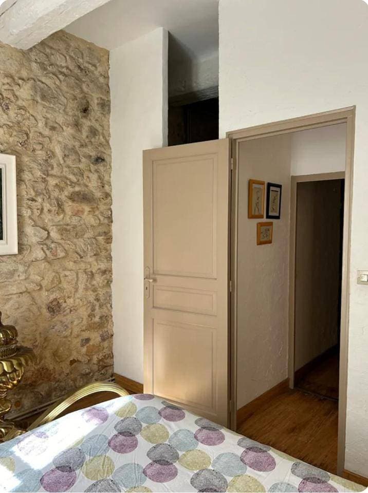 Foto 10 von 18: One-Bedroom Apartment