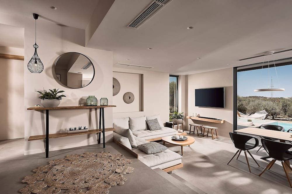 Foto 8 von 30: Brandneue, hochwertige Villa mit beheiztem Pool und Kinderbecken